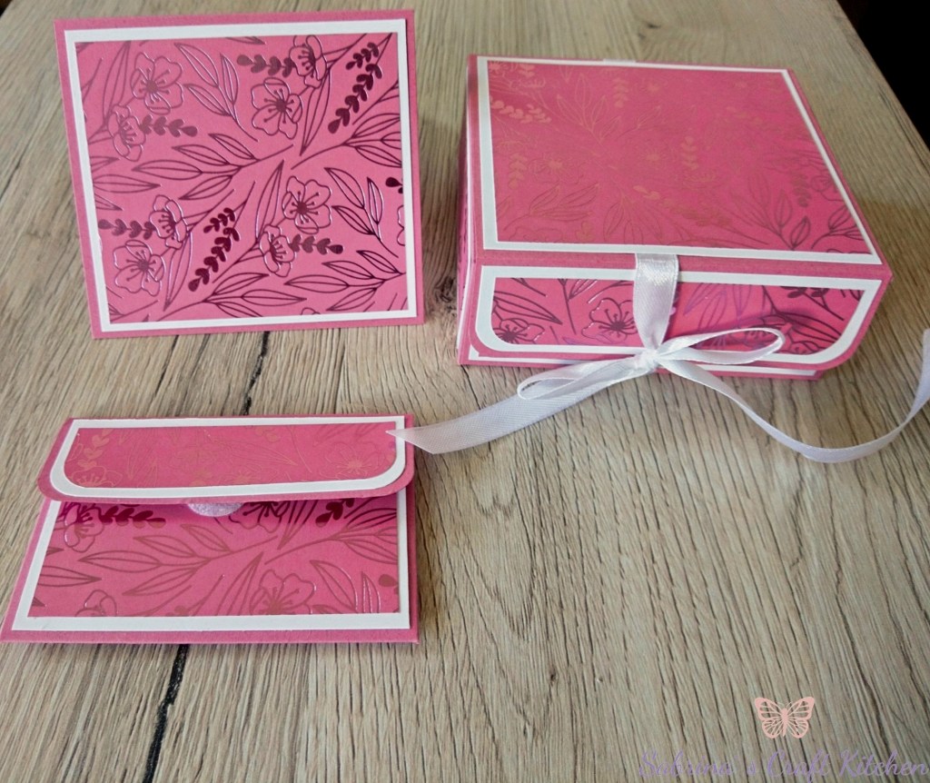 Geschenkbox mit Karte und&nbsp;Armband