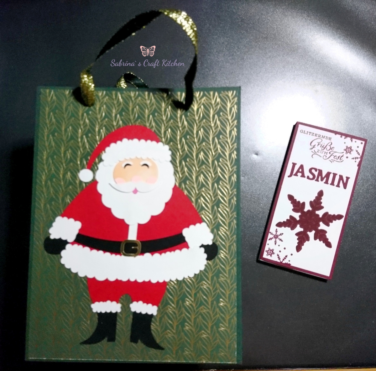 Taschen mit Nikolaus und personalisierten Notizblöcken